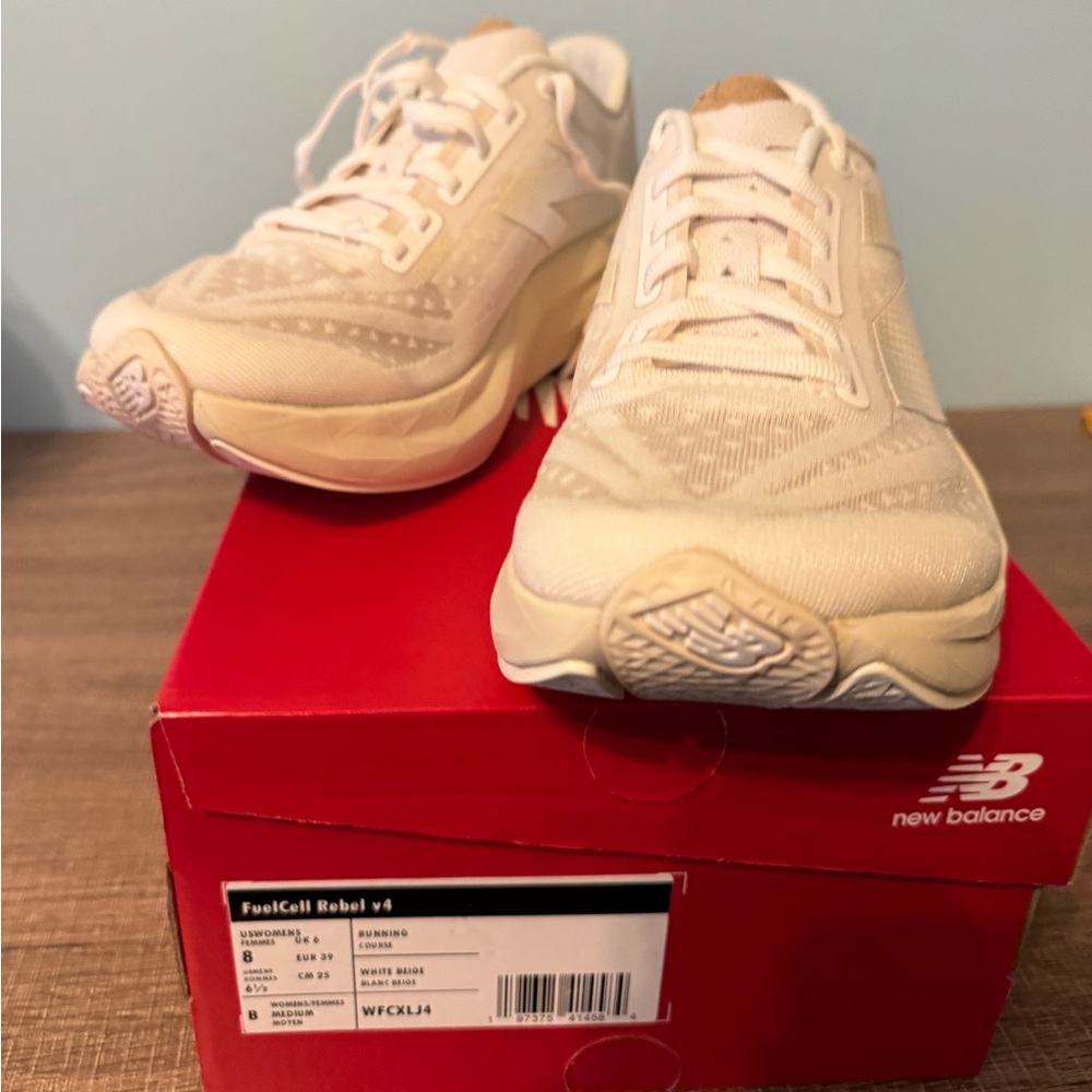 New Balance - FuelCell Rebel v4